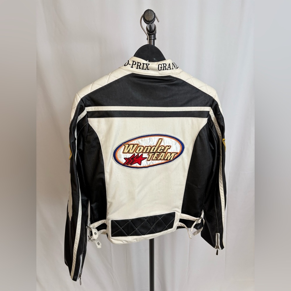 Dynamic Black and White Leather Motorcycle Jacket - Picture 8 of 9